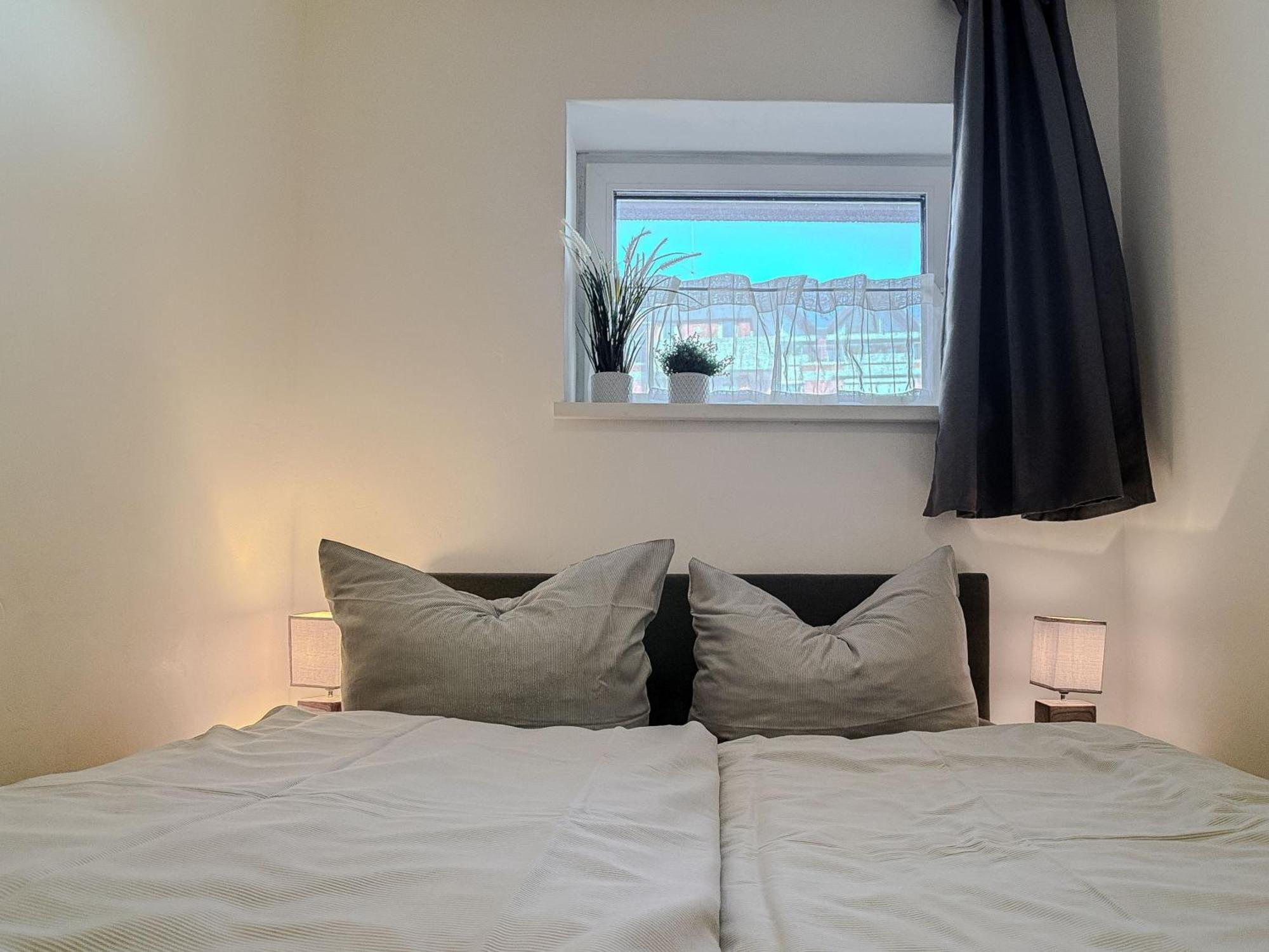 Fewo Sielblick Mit Balkon - Horumersiel Exterior foto